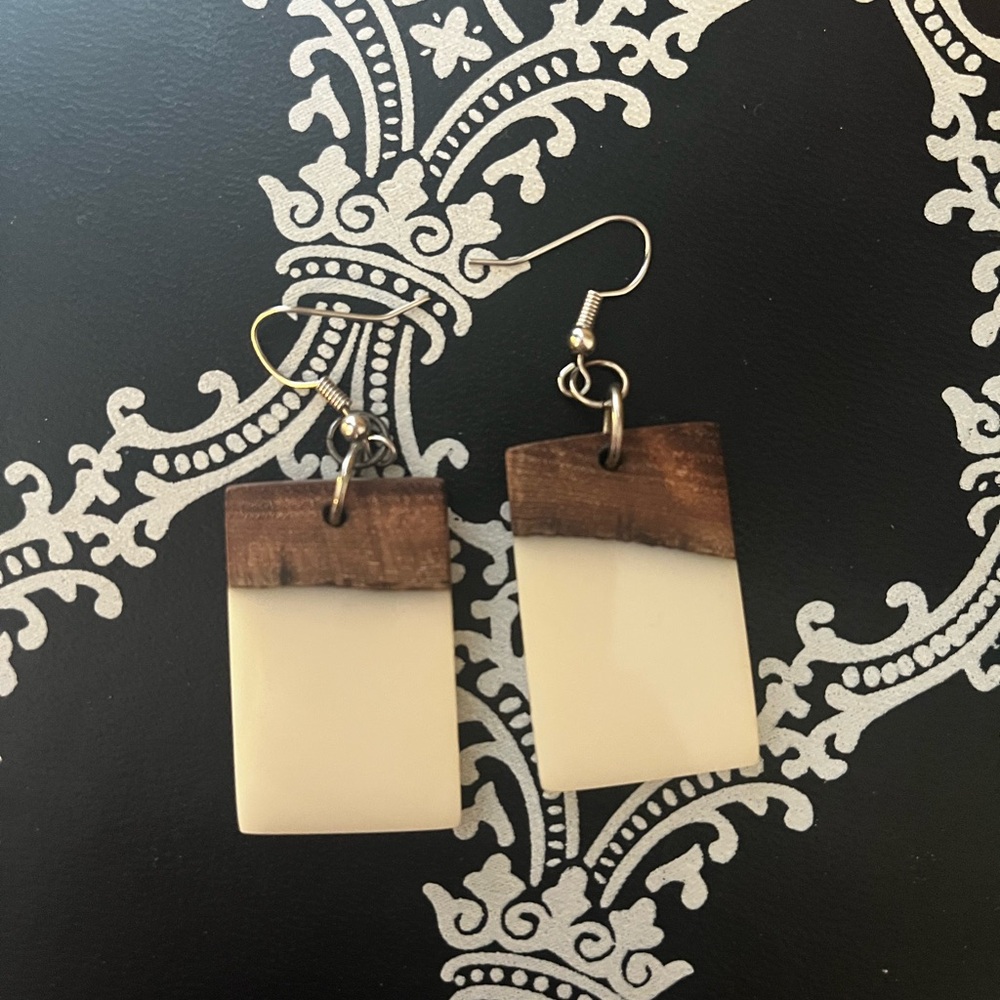 Cream and Brown Rectangular Earrings
